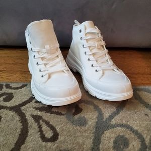 White hightop sneakers